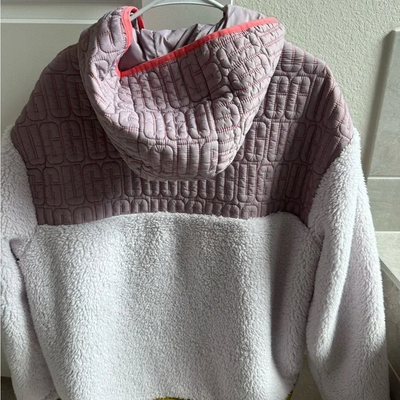 UGG Women Quilted Pullover Sherpa Jacket - Light Pink & White - Picture 4 of 4